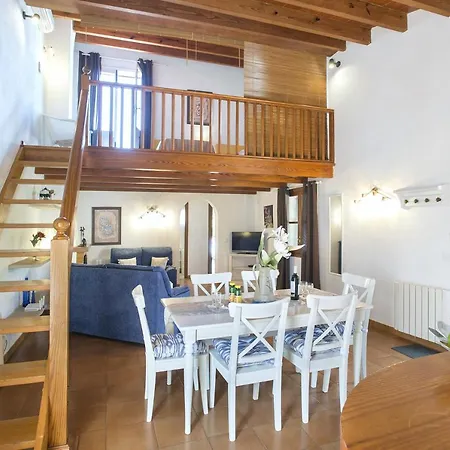 Owl El Crever - Family And Friends Villa