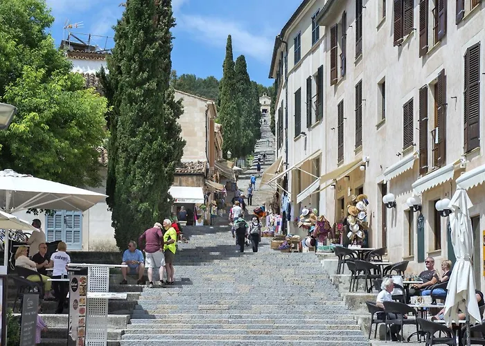 Owl El Crever - Family And Friends *