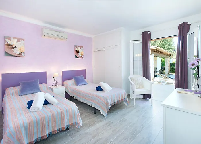 Owl El Crever - Family And Friends